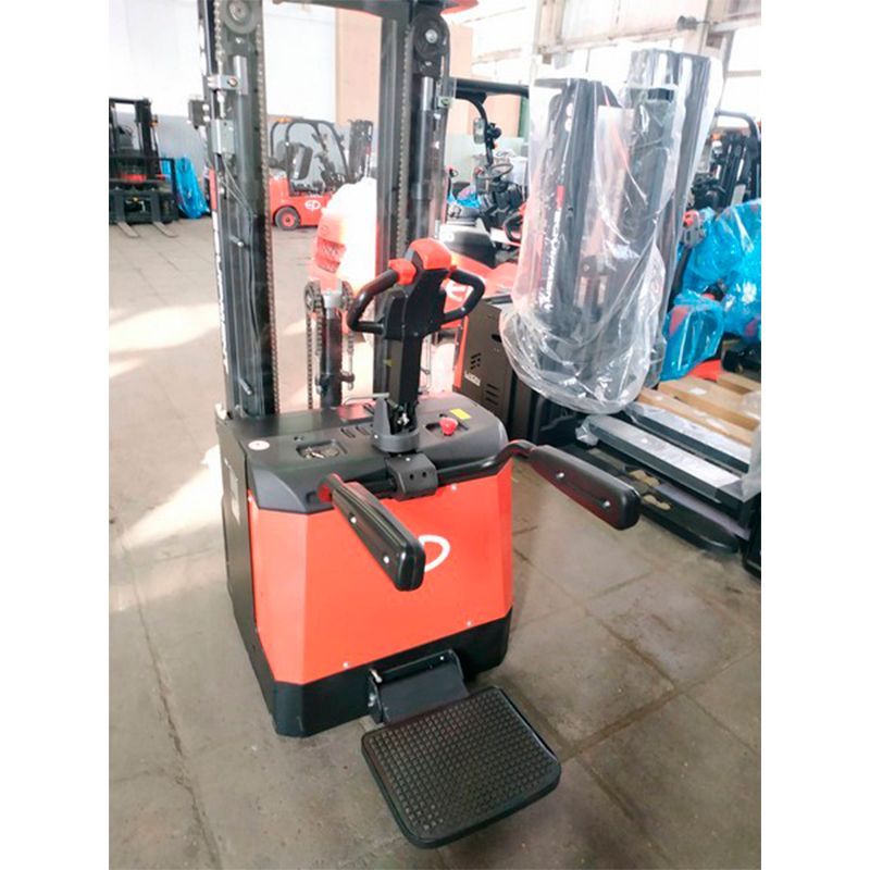 Электрический штабелер EP ES16-RS 4800 мм - изображение 2