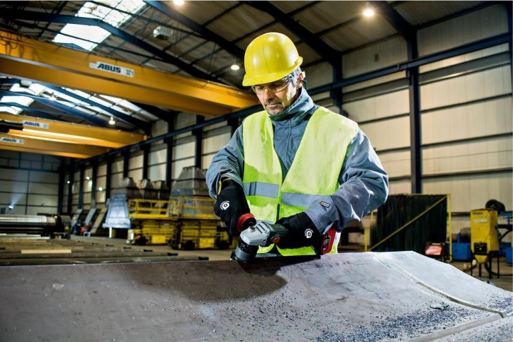 Фрезер аккумуляторный METABO KFM 18 LTX3  RF  кромочный по металлу без АКБ и З/У 601754840 - изображение 2