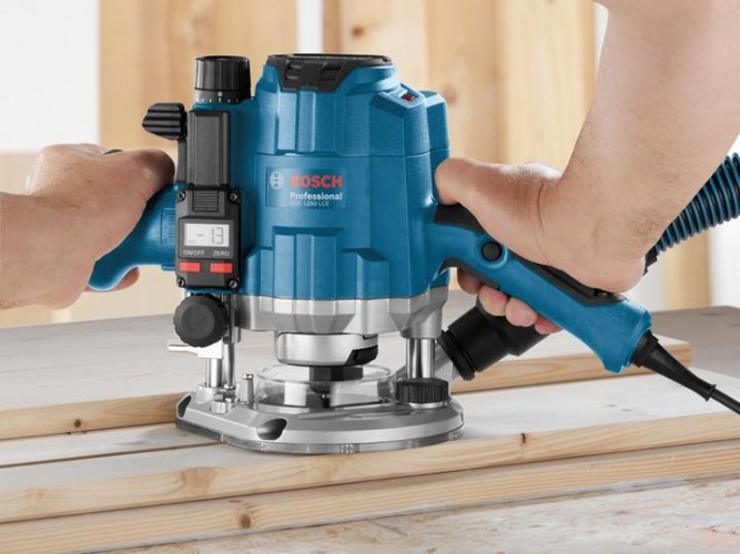 Фрезер сетевой BOSCH GOF 1250 LCE 0601626101 Кейс L-Boxx - изображение 2
