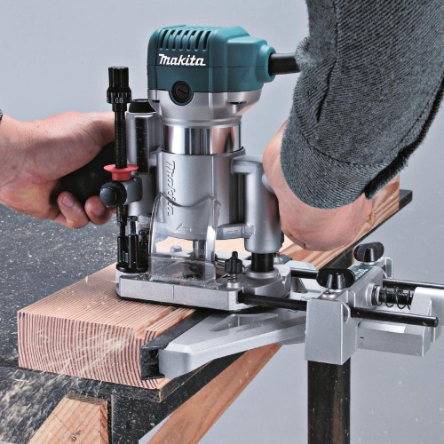 Фрезер сетевой MAKITA RT 0700 C RT0700C - изображение 3