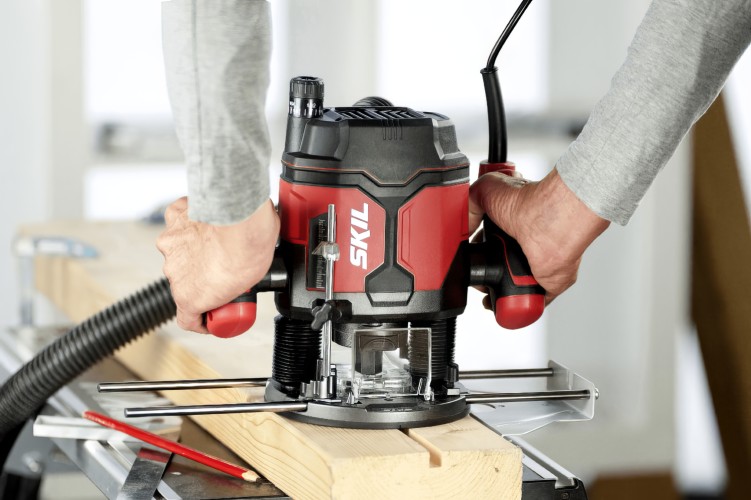 Фрезер сетевой SKIL RT1315 RT1315SE00 - изображение 2