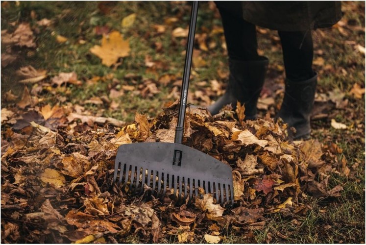 Грабли FISKARS 1063090 для листьев M Solid - изображение 5