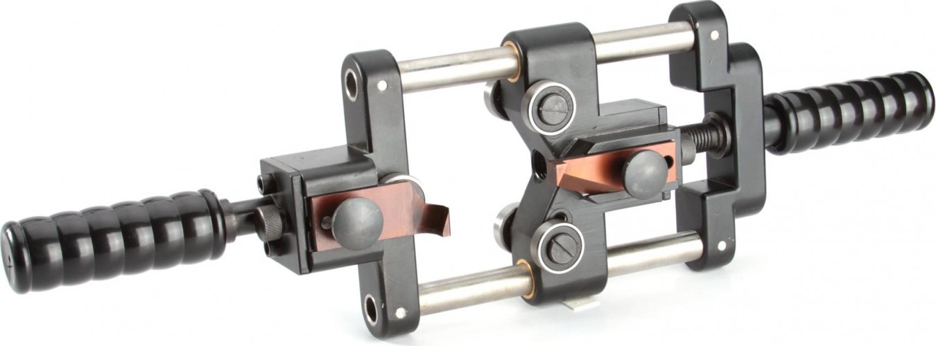 Инструмент для разделки кабелей КВТ КСП-90 из сшитого полиэтилена 53983