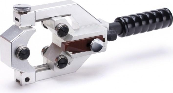 Инструмент для разделки кабелей КВТ КСП-65 из сшитого полиэтилена 63024