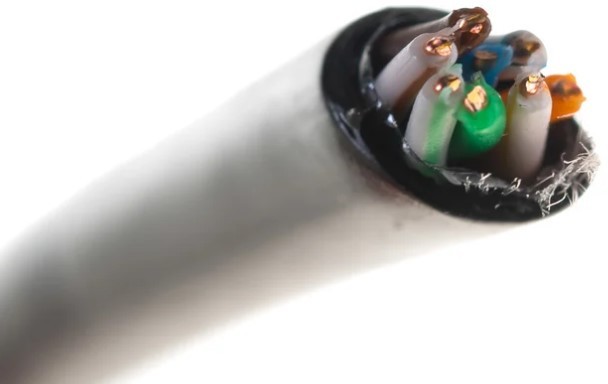 Кабель REXANT U/UTP, CAT 5e, PE 4х2х0,50мм, 24AWG внешний, черный, 25м 01-0045-25 - изображение 3