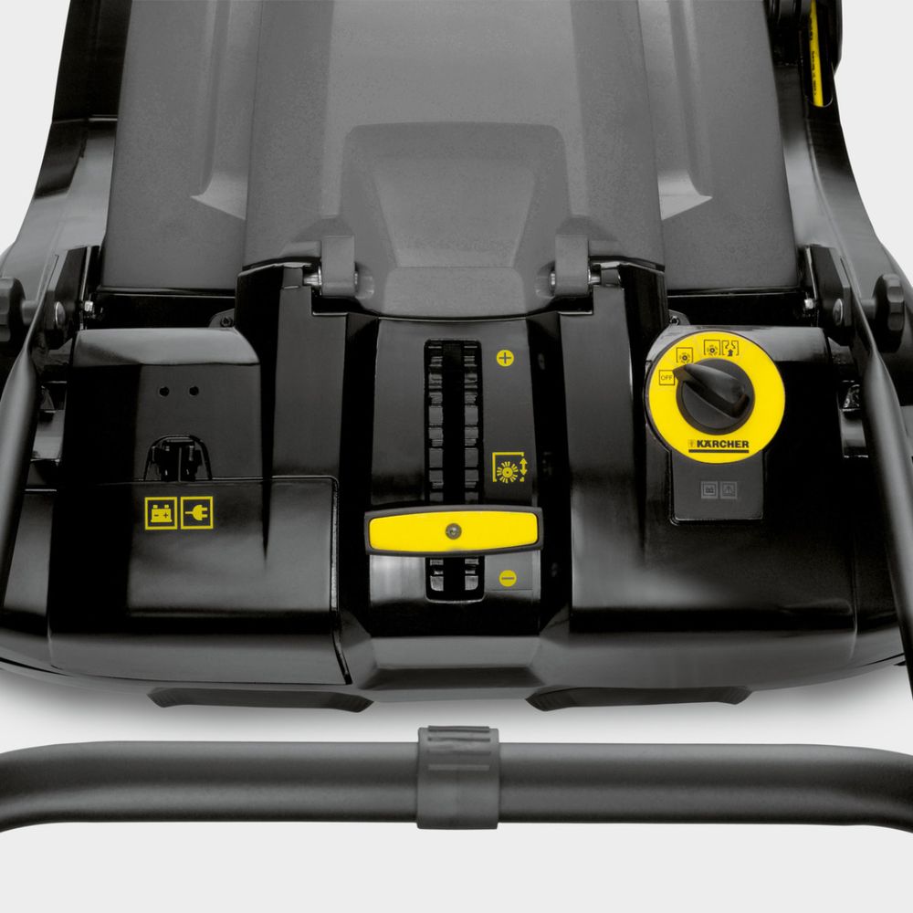 Подметальная машина Karcher KM 70/30 C Bp Pack Adv 1.517-213.0 - изображение 3