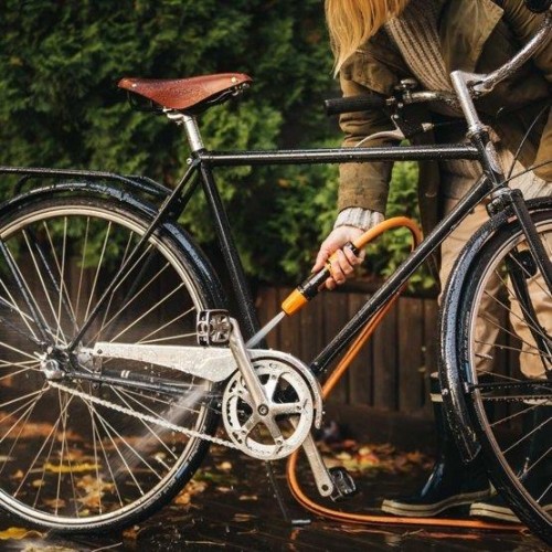 Катушка со шлангом FISKARS со шлангом 30 м и комплектом для полива 1023644 1023644 - изображение 4