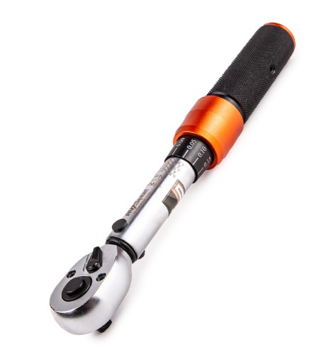 Ключ динамометрический AV Steel AV-507006  1/4"