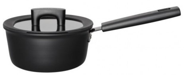 Ковш FISKARS 1052226 с крышкой 1,8л/18см