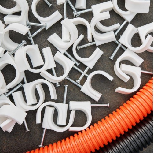 Крепеж кабеля круглый REXANT 20 мм, белый (упак. 50 шт) 07-4020 - изображение 3