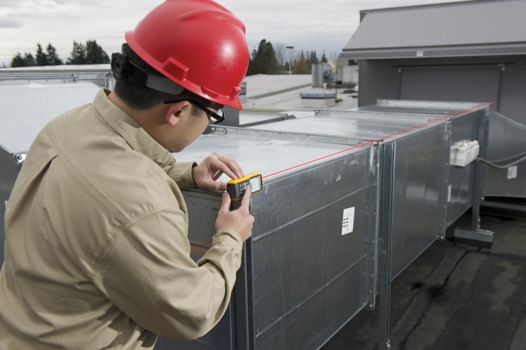 Лазерный дальномер Fluke 424D 4106866 - изображение 3