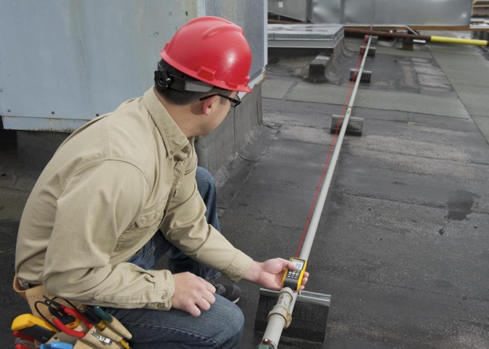 Лазерный дальномер Fluke 424D 4106866 - изображение 4