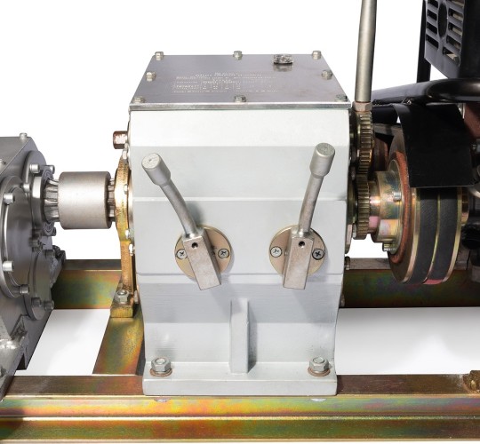 Лебедка тяговая с бензиновым приводом КВТ ЛТА-8 серия ПРОФИ автономная 92357 - изображение 2