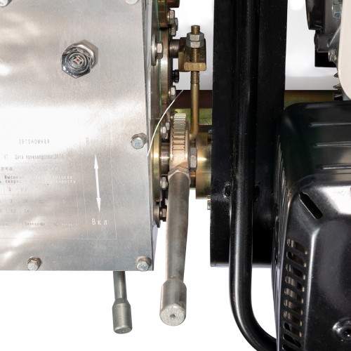 Лебедка тяговая с бензиновым приводом КВТ ЛТА-8 серия ПРОФИ автономная 92357 - изображение 3