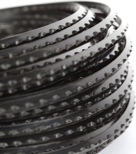 Леска триммерная PATRIOT  3.0 мм/ 400 м Sawline квадрат,пилообразный профиль 805403333