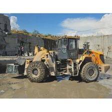 Фронтальный вилочный погрузчик LiuGong CLGF180 - изображение 9