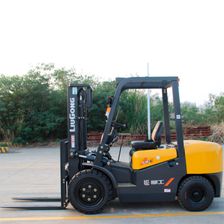 Дизельный вилочный погрузчик LiuGong CPCD20 - изображение 5