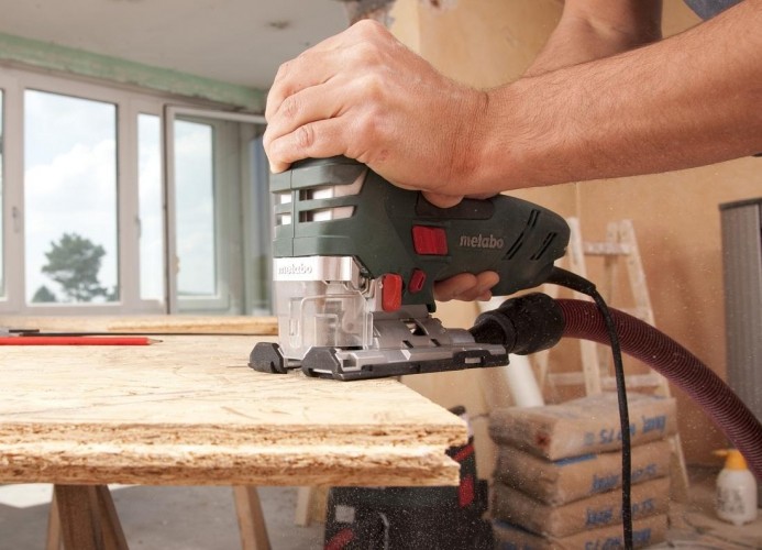 Лобзик сетевой METABO STE 140 Plus 601403500 пластиковый кейс - изображение 2