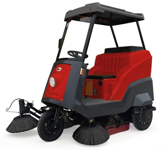 Машина подметально-уборочная VOSTOK C170 (акб Li-ion 48/80Ah) с сиденьем для оператора AN-C170L