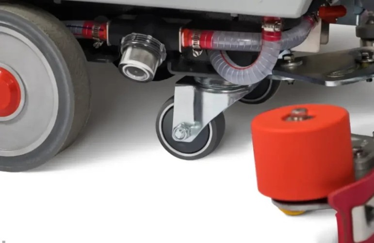 Машина поломоечная Bennett Clever C510Bt Basic (с литиевым АКБ 100А) C510BT 100li - изображение 4