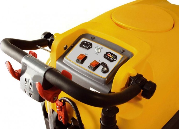 Машина поломоечная Ghibli S2 80 D 70 10.0270.00, без акб и з/у 10.0270.00 - изображение 2