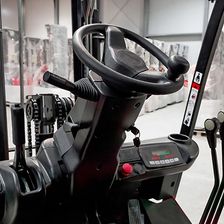 Электрический погрузчик Maximal FB25-A (4-х опорный) - изображение 7