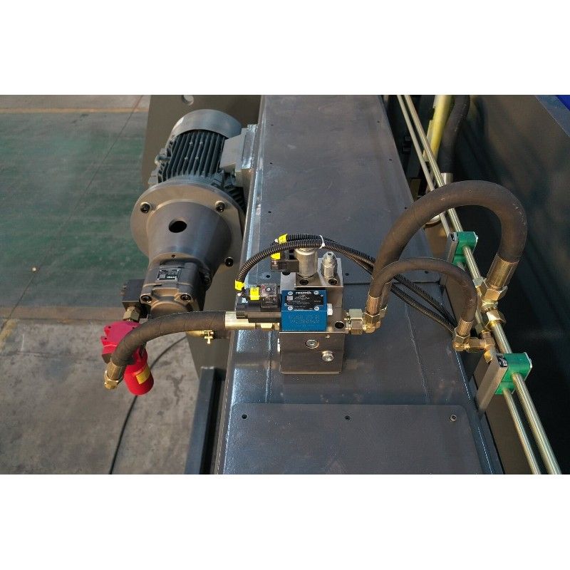 Листогибочный пресс MetalTec HBC 50/1600 4+1 ЧПУ МТ-15 с ЧПУ - изображение 7