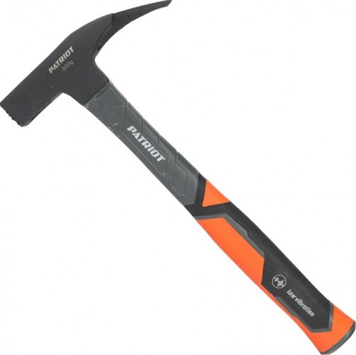 Молоток кровельщика PATRIOT RHF-600 600 гр. с фиберглассовой рукояткой 350001030