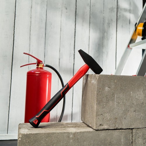 Молоток REXANT 12-8116 слесарный с фибергласовой рукояткой 600 г - изображение 3