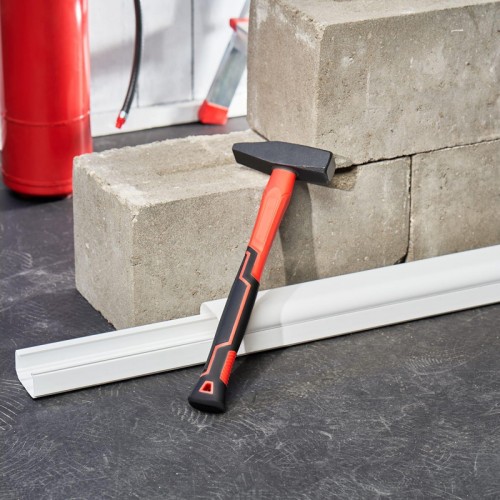 Молоток REXANT 12-8118 слесарный с фибергласовой рукояткой 800 г - изображение 5