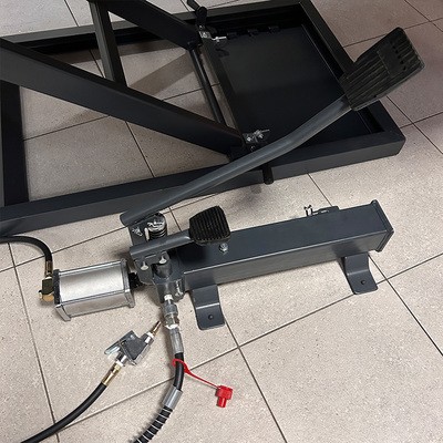 Мотоподъемник СОРОКИН 16.7 платформенный, пневмогидравлический 0,7 т - изображение 5