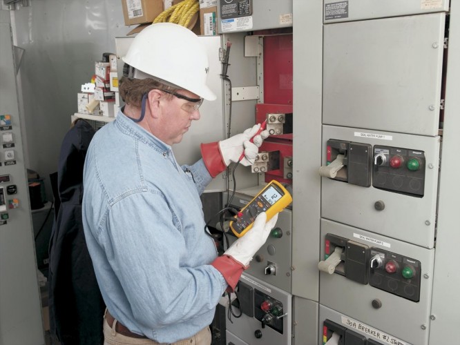 Мультиметр-мегометр Fluke 1587 2157271 - изображение 5