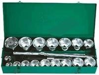 Набор инструментов АРСЕНАЛ 22 предмета для грузовиков AA-MC1T22 2271520