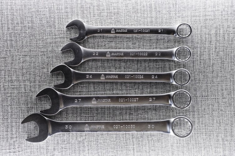Набор комбинированных ключей в лотке МАСТАК 5-21120 20 предметов - изображение 2