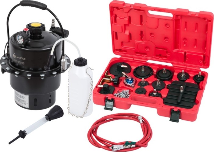 Набор приспособлений для замены тормозной жидкости МАСТАК 102-40005 6 л, 17 предметов