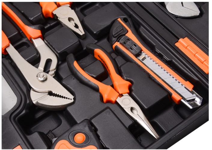 Набор столярно-слесарного инструмента ВИХРЬ  бытовой, в кейсе 23 пр. 73/6/7/10 - изображение 3