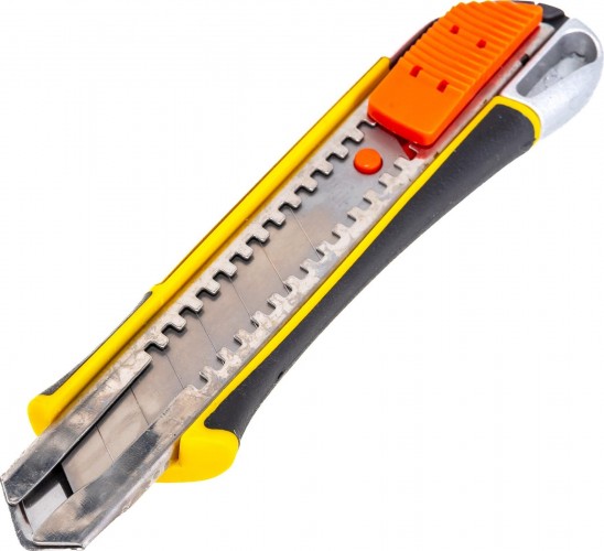 Нож для строительных работ STAYER KSM-18A металлический с автостопом сегмент. лезвия 18 мм, 09143_z01 - изображение 5