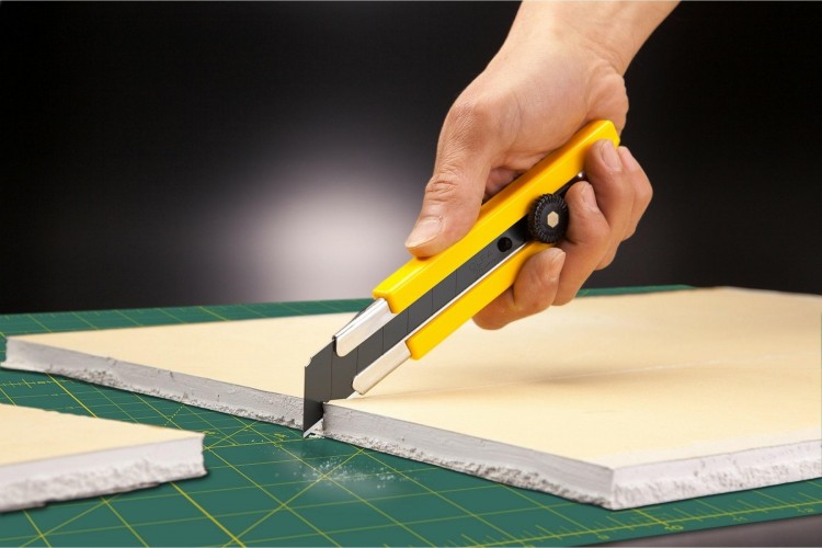 Нож строительный Olfa OL-H-1BB/5BB с выдвижным лезвием, с лезвиями 5 шт. - изображение 4