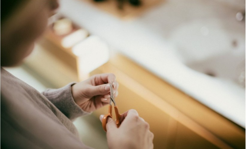 Ножницы FISKARS 1003028 маникюрные с закругл. концами, 10см - изображение 4