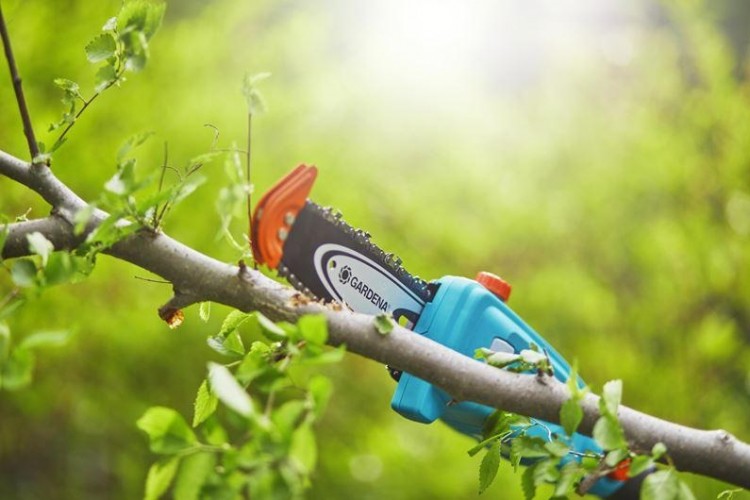 Ножницы-кусторез аккумуляторные телескопические GARDENA THS 20/18V 14770-20.000.00 - изображение 4