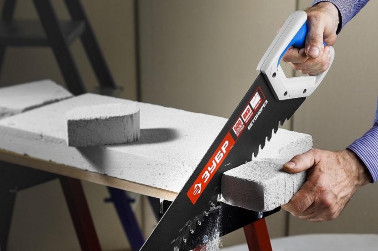 Ножовка по пенобетону ЗУБР БЕТОНОРЕЗ (пила) 700 мм, шаг 20 мм, 34 твердосплавных резца, 15157-70 - изображение 5