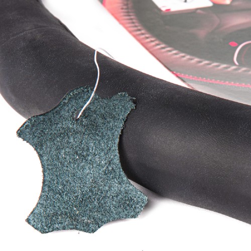 Оплетка на руль ARNEZI A0501031 (M 38 см, нат. кожа) черная, формованная - изображение 2