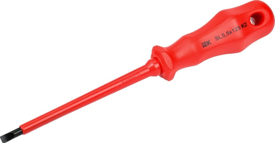 Отвертка диэлектрическая шлицевая IEK ARMA2L 3 SL5.5х125 K2 1000B A2L3-SC30-K2-SL-55-125