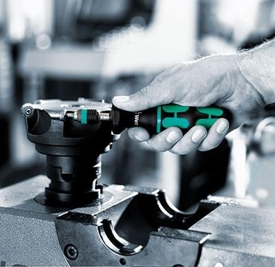 Отвертка динамометрическая WERA 7445 2,5 х 11,5 lbs.in.   WE-074710 WE-074710 - изображение 3