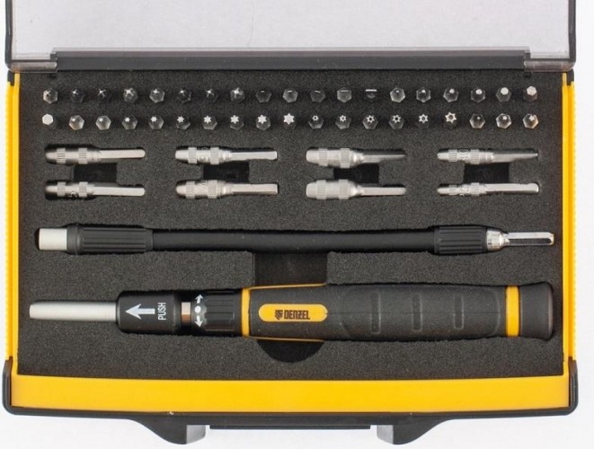 Отвертка с битами Denzel 7711599 и торцевых головок для точных работ, гибкий привод