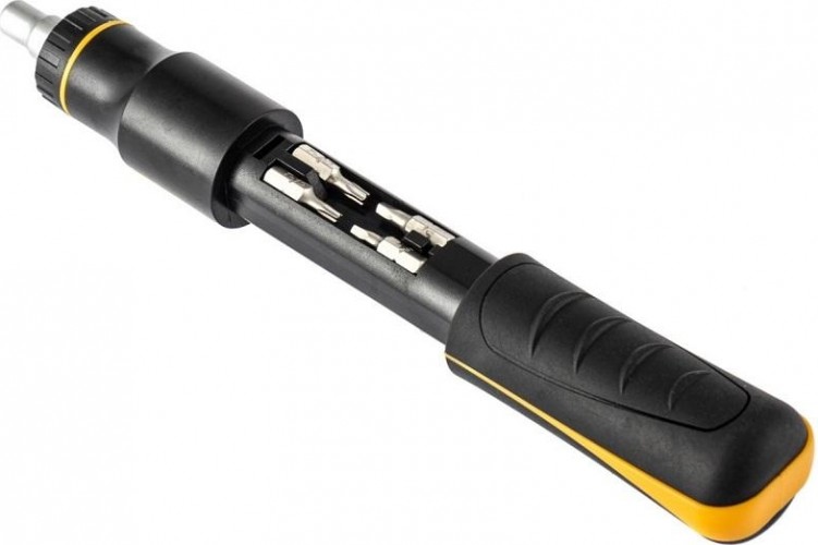 Отвертка с битами Denzel 7711601 реверсивная с револьверным механизмом, 9в1, сталь - изображение 4