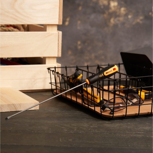 Отвертка шлицевая REXANT SL 3х200 мм Cr-V двухкомпонентная рукоятка 12-6423 - изображение 4