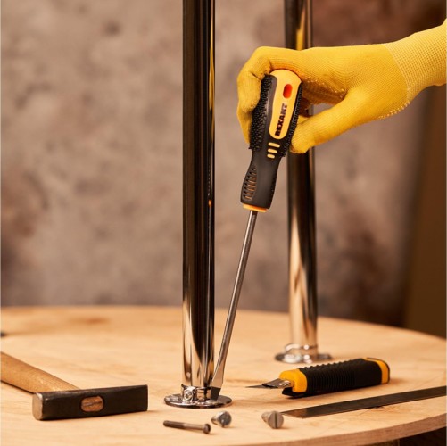 Отвертка шлицевая REXANT SL 6х150 мм Cr-V двухкомпонентная рукоятка 12-6431 - изображение 3