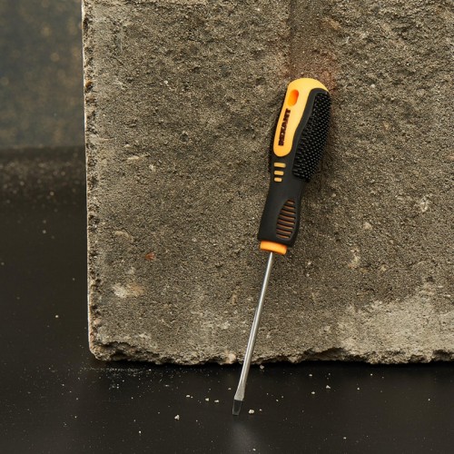 Отвертка шлицевая REXANT SL 3х75 мм Cr-V двухкомпонентная рукоятка 12-4721 - изображение 3