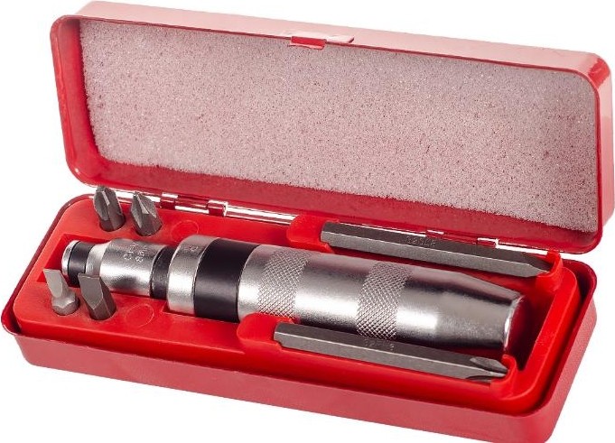 Отвертка ударная AV Steel AV-482408 с набором бит 6 предметов